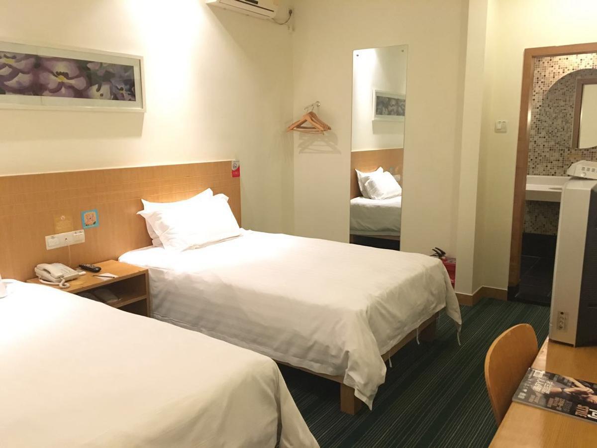 진장 인 중산 후빈 로드 브랜치 호텔 외부 사진